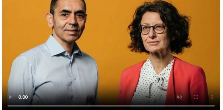 Türk bilim insanları Uğur Şahin ve Özlem Hakim Karşısında