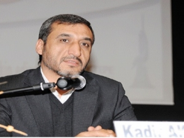 Kadir Akaras