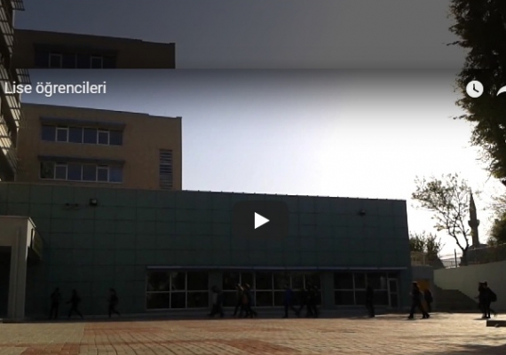 Hangi Çılgın Bana Zincir Vuracakmış Şaşarım